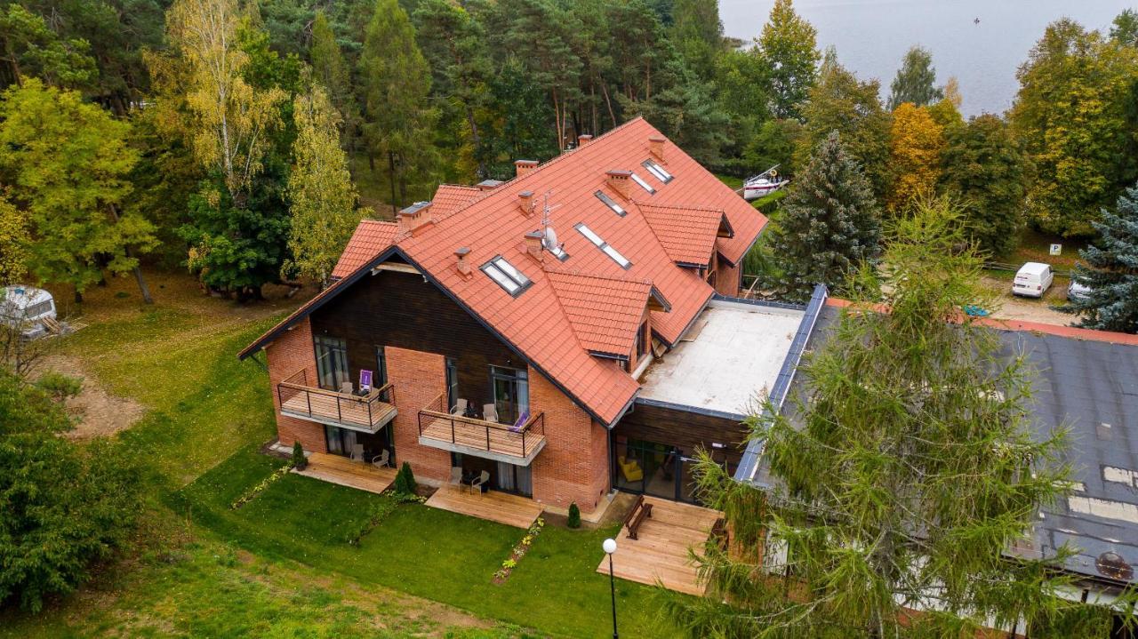 Roza Wiatrow Otel Węgorzewo Dış mekan fotoğraf