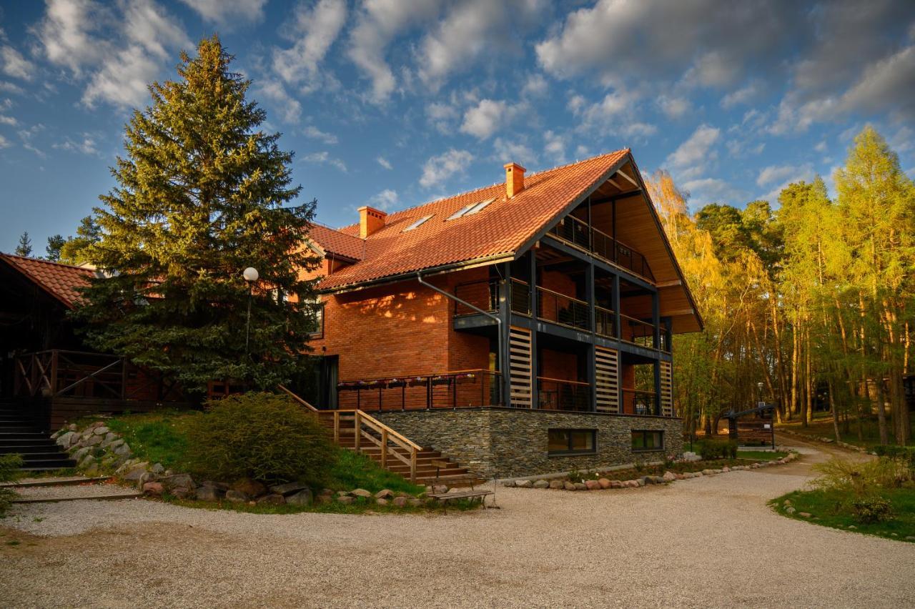 Roza Wiatrow Otel Węgorzewo Dış mekan fotoğraf