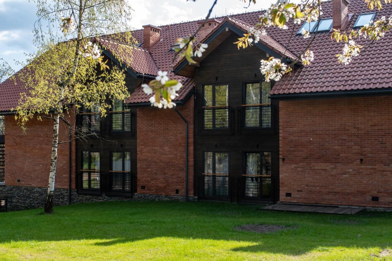 Roza Wiatrow Otel Węgorzewo Dış mekan fotoğraf