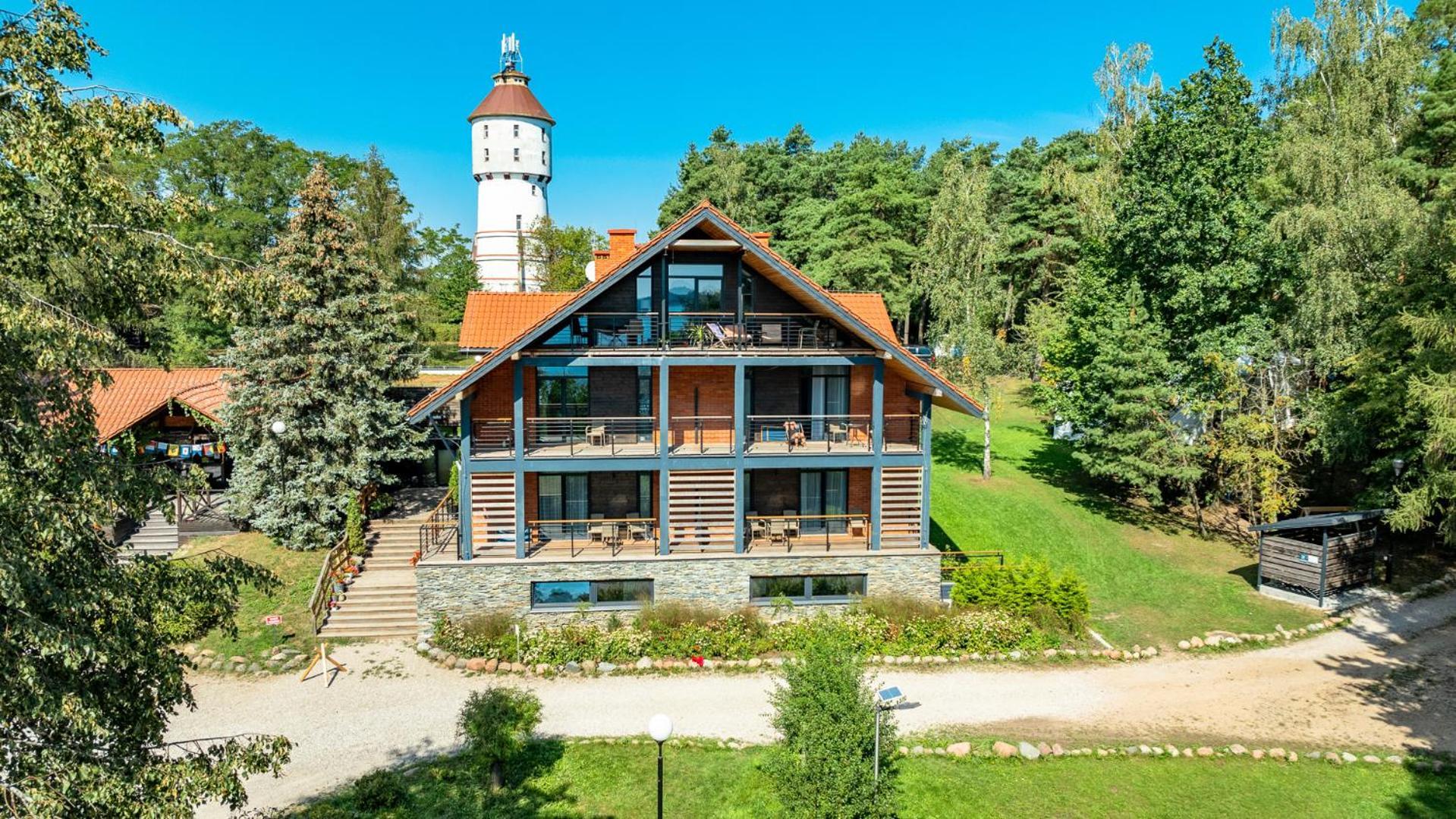 Roza Wiatrow Otel Węgorzewo Dış mekan fotoğraf